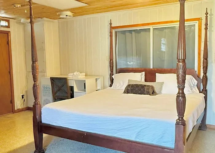 Charming 3br Near Downtown Hébergement de vacances *
